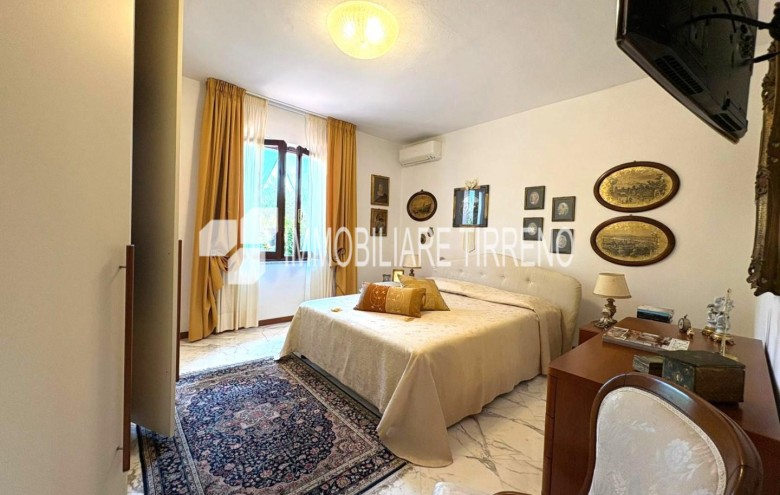 Villa singola in vendita a Massa