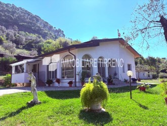 Villa singola in vendita a Mirteto