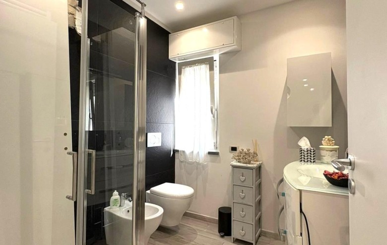 Villa singola in vendita a Massa