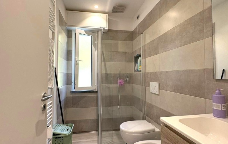 Villa singola in vendita a Massa