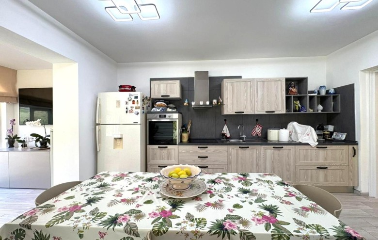 Villa singola in vendita a Massa