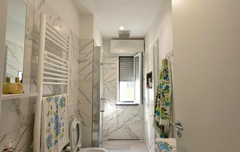 Villa singola in vendita a Massa