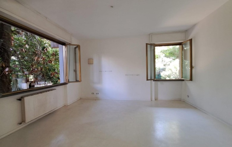 Appartamento in vendita a Massa