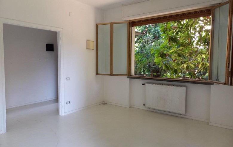 Appartamento in vendita a Massa