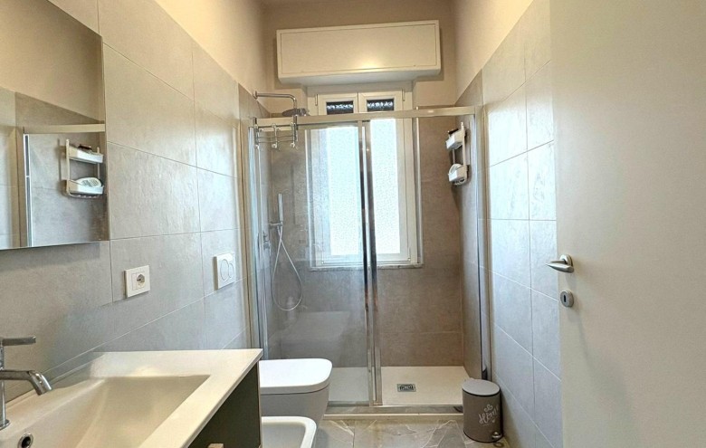 Appartamento in vendita a Massa