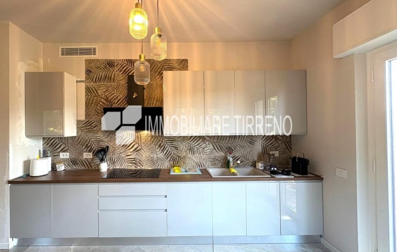 Appartamento in vendita a Massa