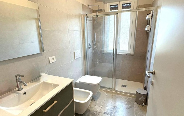 Appartamento in vendita a Massa