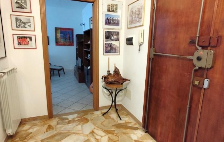 Appartamento in vendita a Massa