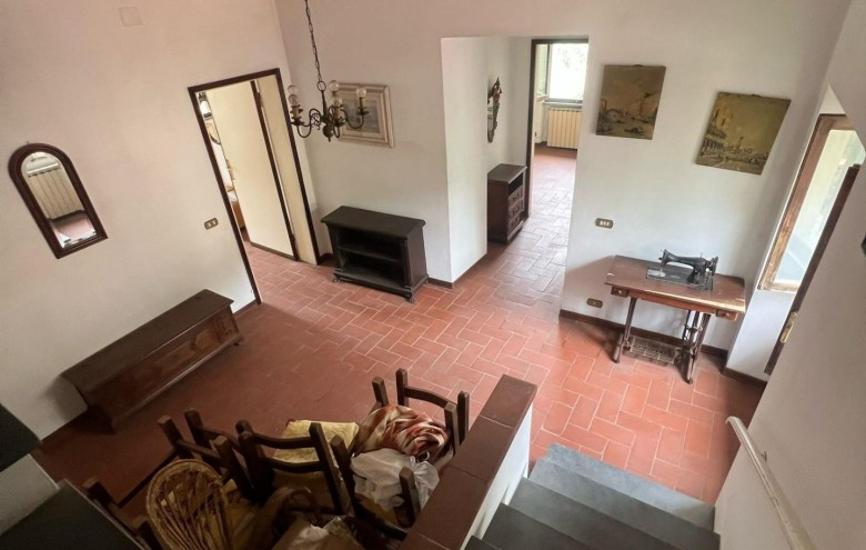 Bifamiliare in vendita a Montignoso