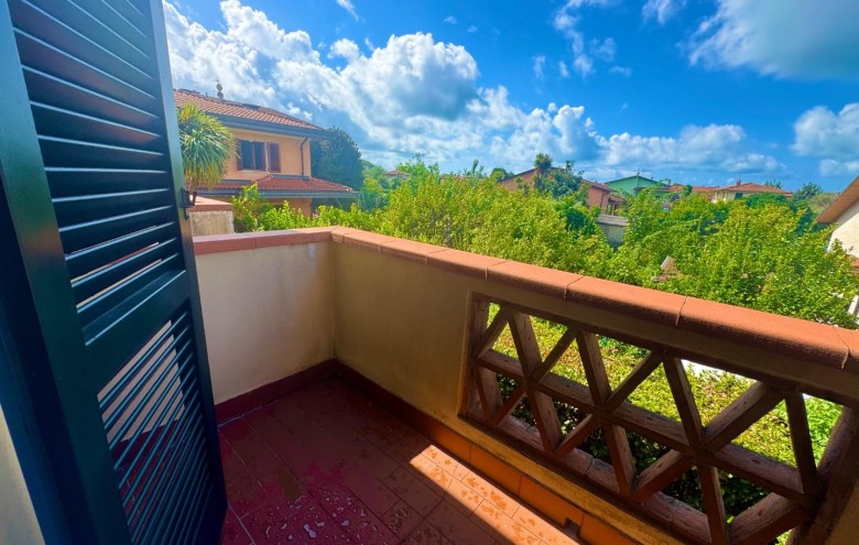 Villetta a schiera in vendita a Massa