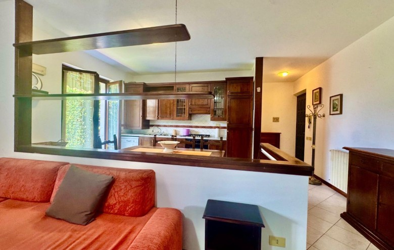 Villetta a schiera in vendita a Massa