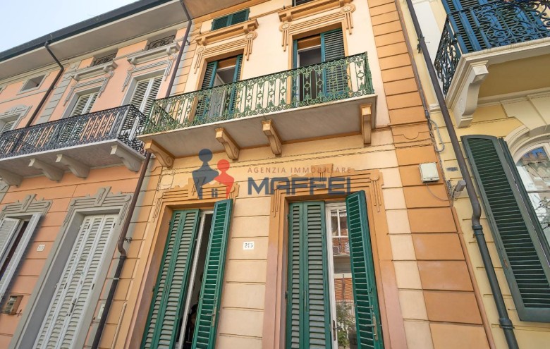 Terratetto in vendita a Viareggio