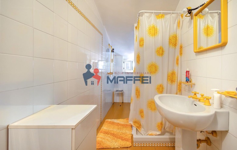 Terratetto in vendita a Viareggio