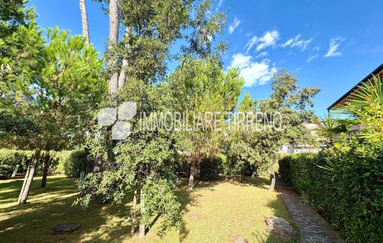 Villetta a schiera in vendita a Massa