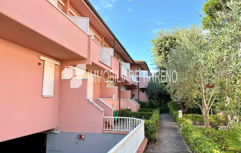 Villetta a schiera in vendita a Massa