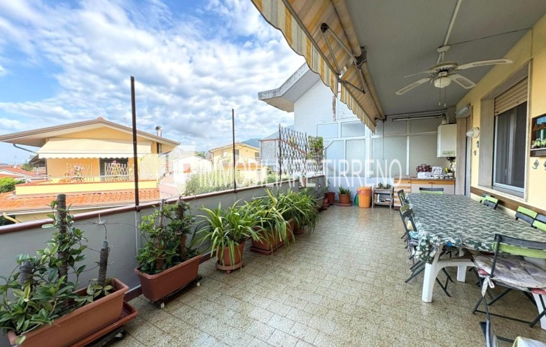 Appartamento in vendita a Massa