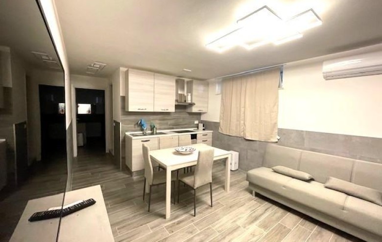 Seminterrato in vendita a Massa