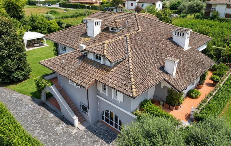 Villa singola in vendita a Pietrasanta