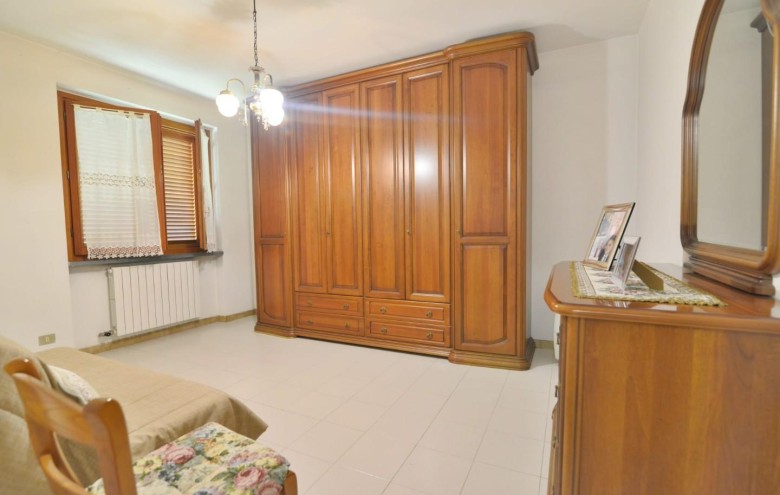 Appartamento in vendita a Massa