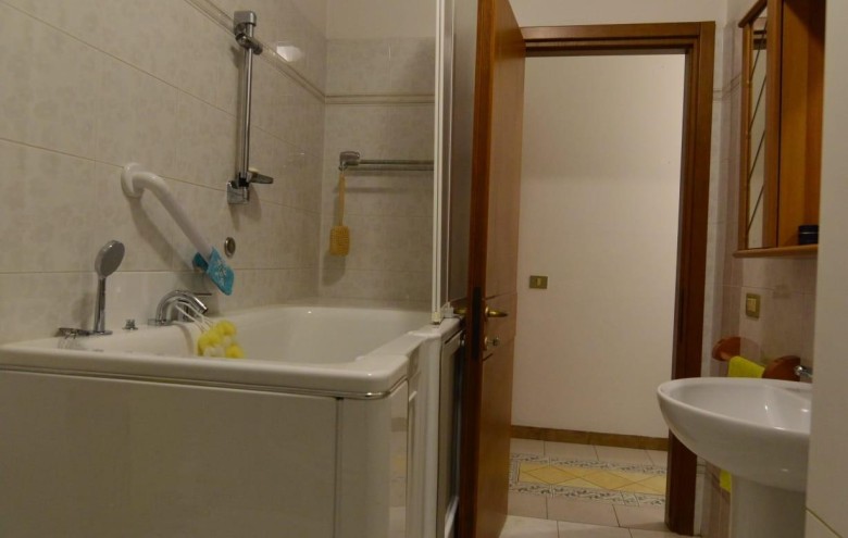 Appartamento in vendita a Massa