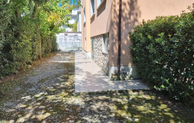 Appartamento in vendita a Massa