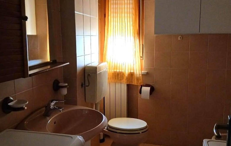 Appartamento in vendita a Massa