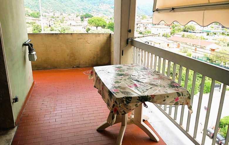 Appartamento in vendita a Massa