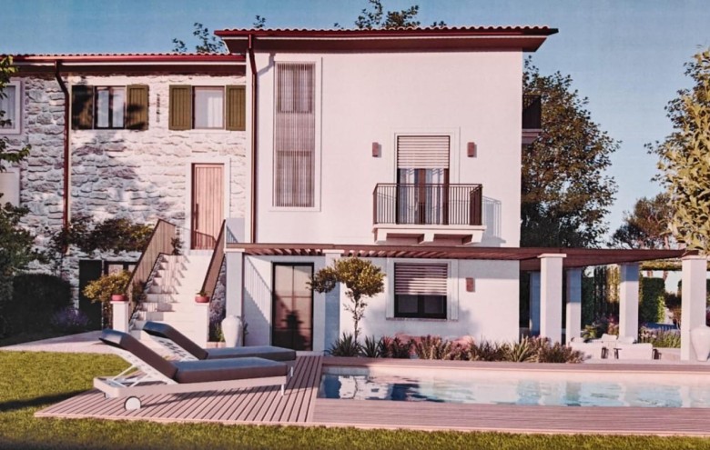 Villetta a schiera in vendita a Montignoso