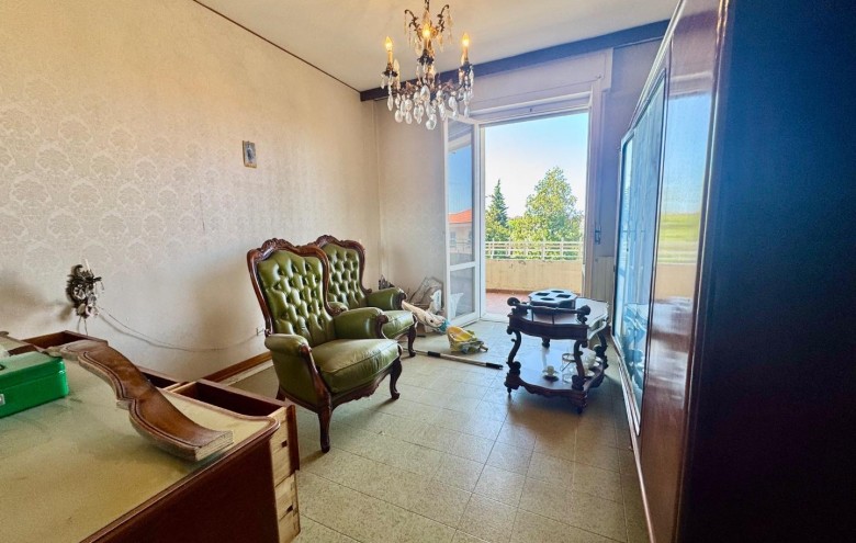 Appartamento in vendita a Massa