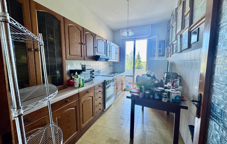 Appartamento in vendita a Massa