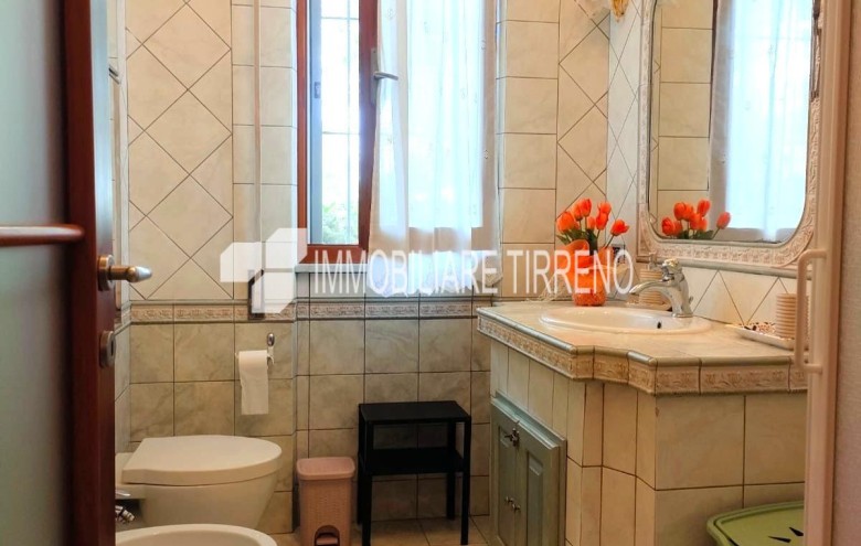 Appartamento in vendita a Massa