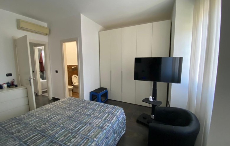 Villa singola in vendita a Montignoso