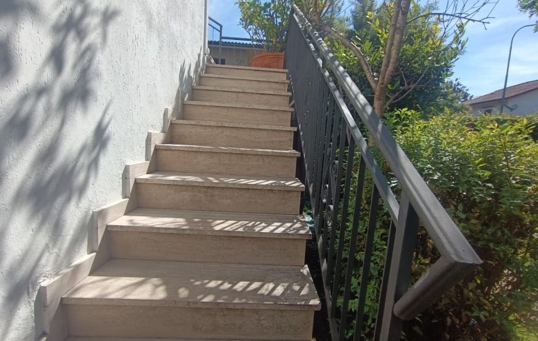 Villa singola in vendita a Montignoso