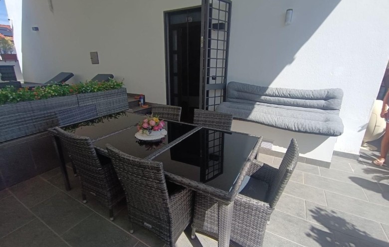 Villa singola in vendita a Montignoso