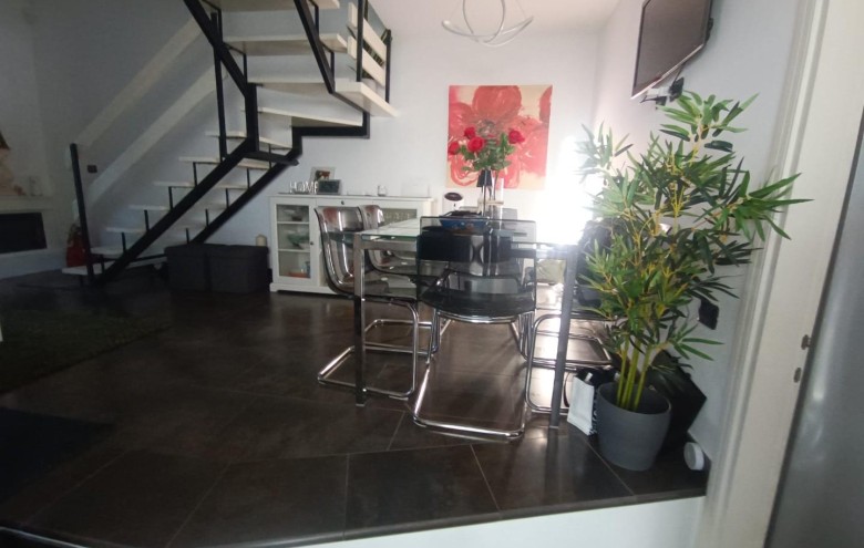 Villa singola in vendita a Montignoso