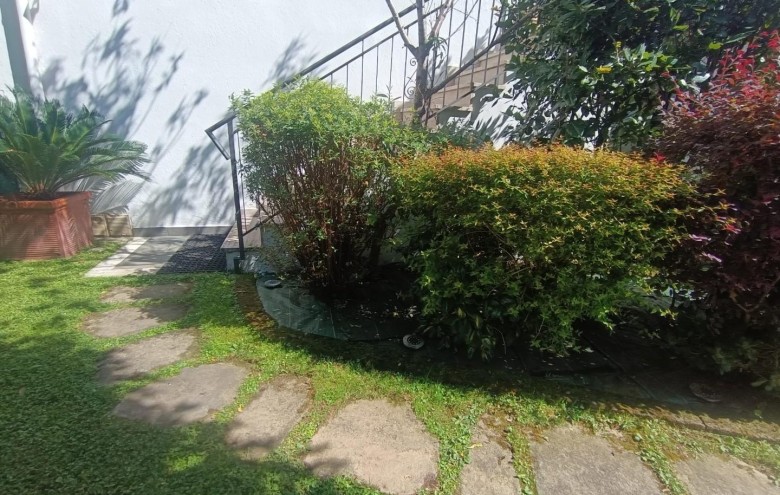 Villa singola in vendita a Montignoso