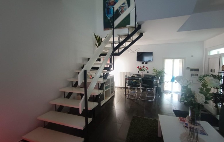 Villa singola in vendita a Montignoso