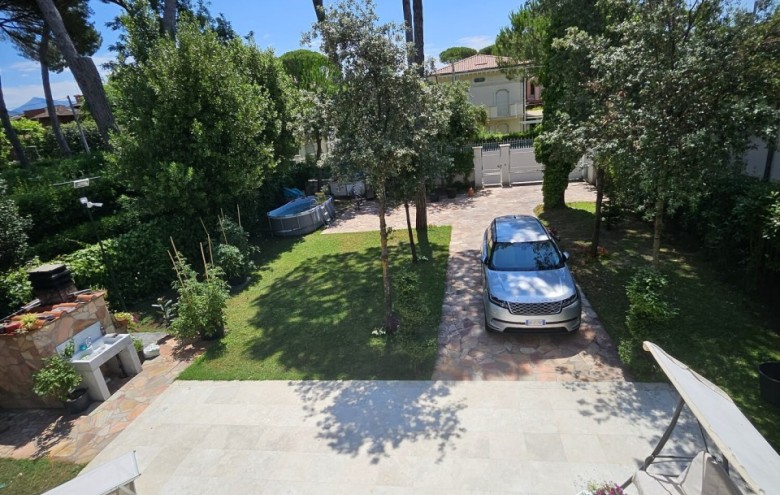 Villa singola in vendita a Forte dei Marmi