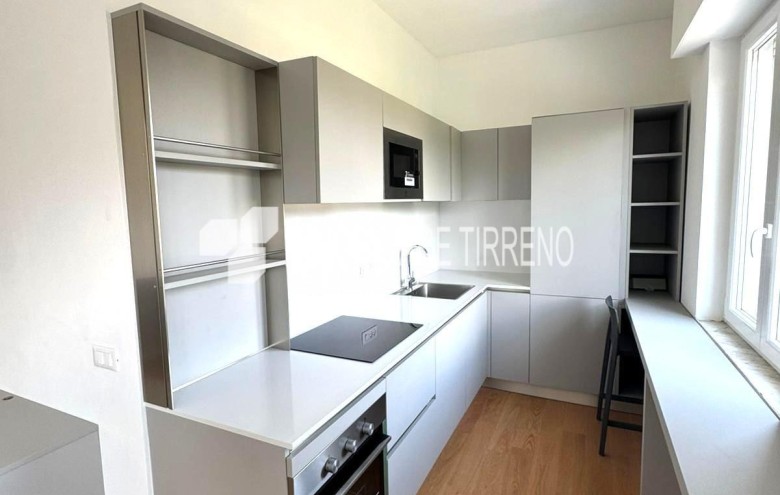 Appartamento in vendita a Massa