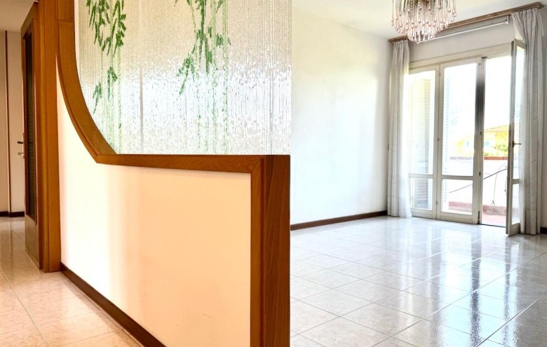 Appartamento in vendita a Massa