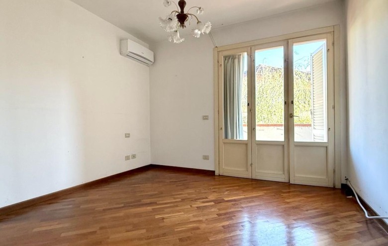 Appartamento in vendita a Massa