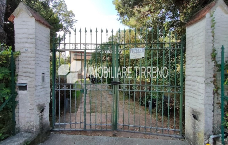 Villa singola in vendita a Massa