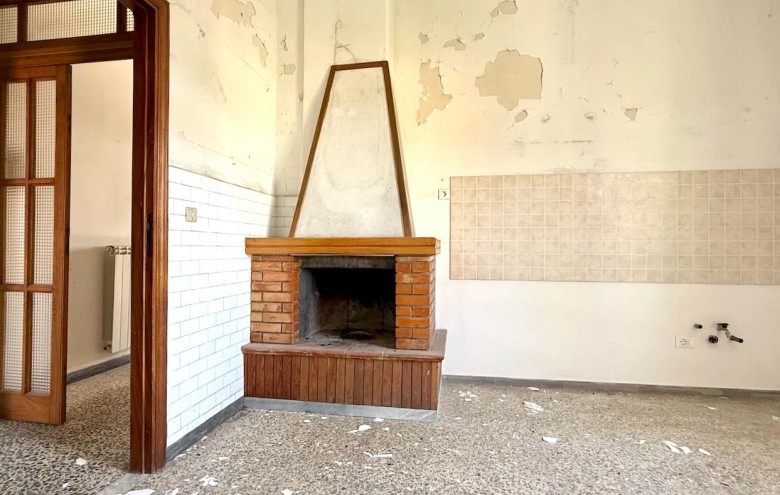 Bifamiliare in vendita a Massa