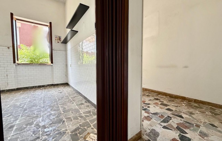 Bifamiliare in vendita a Massa