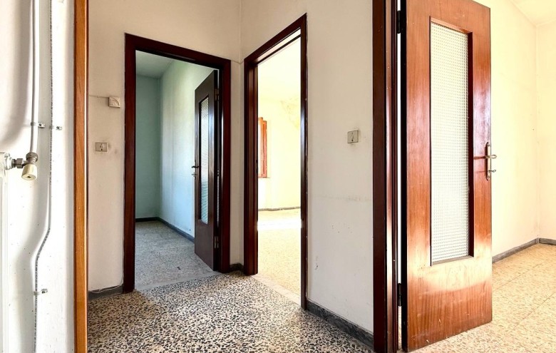 Bifamiliare in vendita a Massa