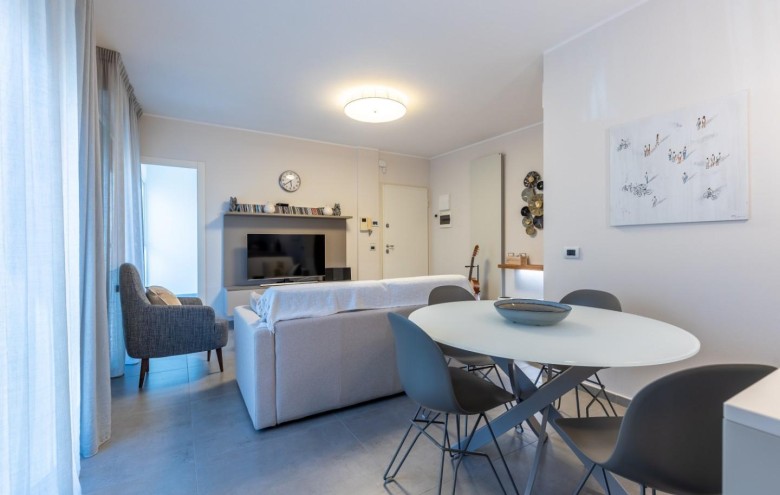 Appartamento in vendita a Viareggio