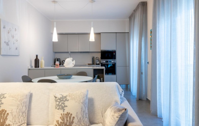 Appartamento in vendita a Viareggio