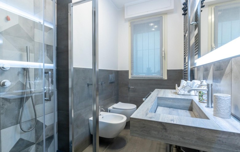 Appartamento in vendita a Viareggio