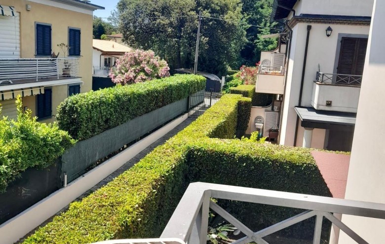 Appartamento in vendita a Massa