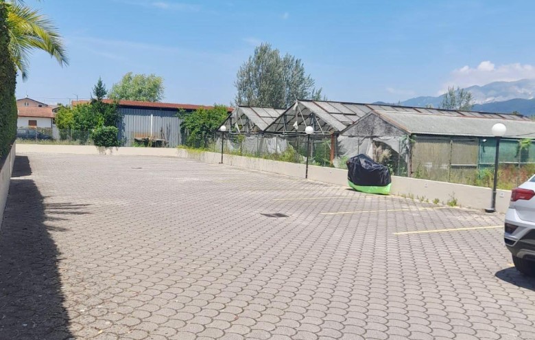 Appartamento in vendita a Massa